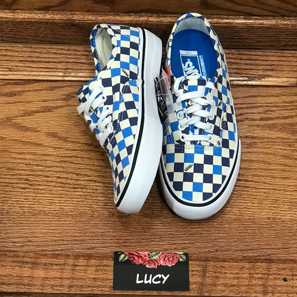 Vans Authentic Pro Checkerboard Classic White Shoe - Picture 5 of 8